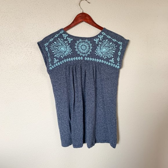 Roper Blue Embroidered V Neck Top - Picture 4 of 8
